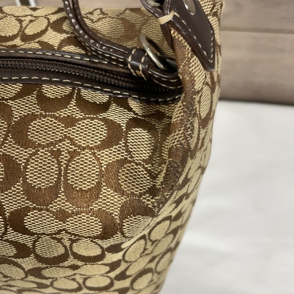 Coach Brown mini shoulder bag - Picture 4 of 10